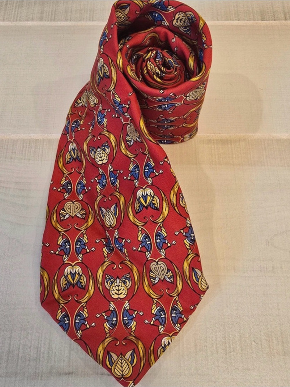 🇮🇹 Salvatore Ferragamo 100% Silk Tie Made in Italy Vintage